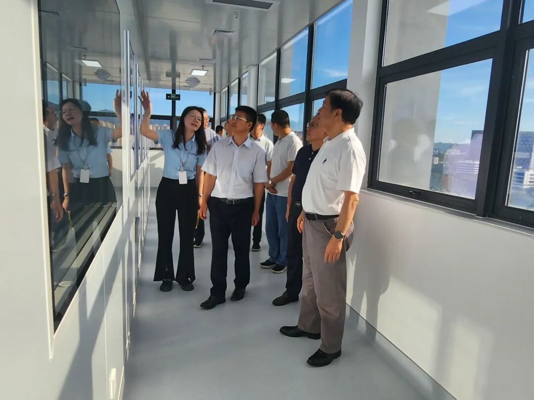 【简讯】湖南省人大领导一行莅临深圳z6com时凯集团调研考察